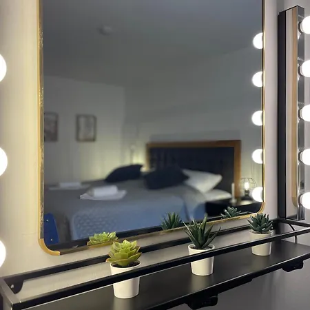 Neu! Penthouse-wohnung Mit Dachterrasse In Der Bremer Innenstadt Apartment