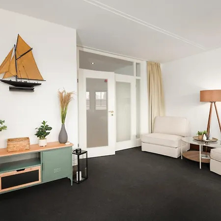 Neu! Penthouse-wohnung Mit Dachterrasse In Der Bremer Innenstadt * Bremen
