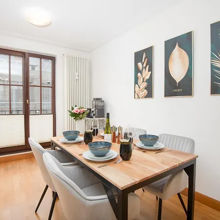 Neu! Penthouse-wohnung Mit Dachterrasse In Der Bremer Innenstadt