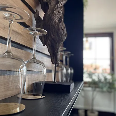 Neu! Penthouse-wohnung Mit Dachterrasse In Der Bremer Innenstadt *